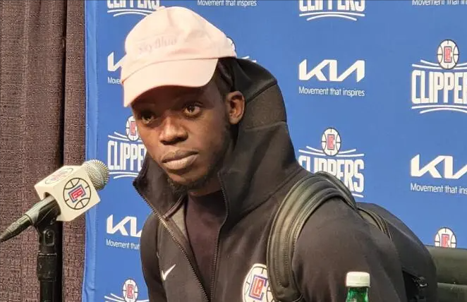  比勒菲尔德防守漏洞百出，降级危机愈发严峻